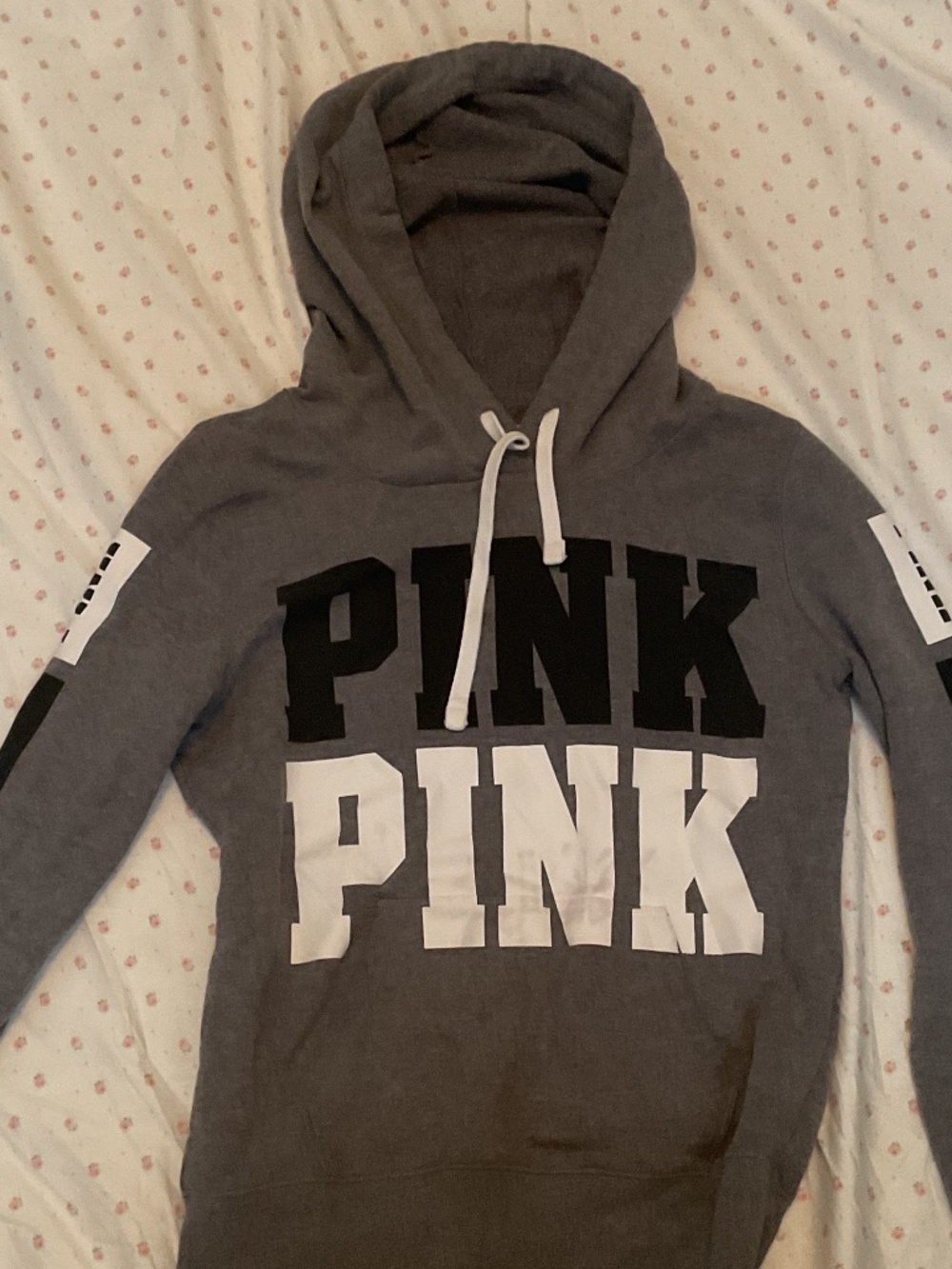 PINK Victoria’s Secret hoodie Y2K